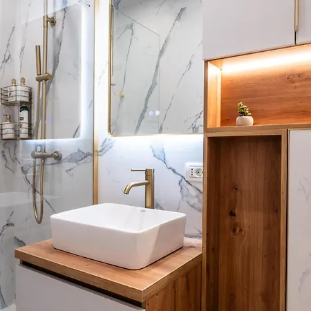 Sophisticated - Old Town & Calea Victoriei Bucarest