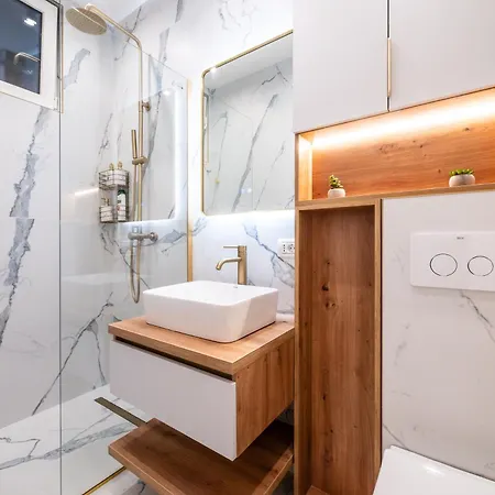 Sophisticated - Old Town & Calea Victoriei Bukareszt