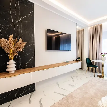 Apartament Sophisticated - Old Town & Calea Victoriei